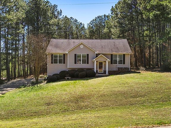 2nd image of 294 Pine Ridge Cir