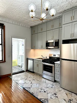 Rented by Apple Exclusive Realty Inc | media 13