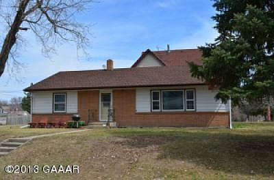 5th image of 301 Bingham St