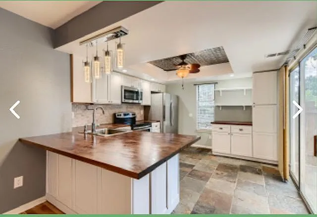 1921 S Xanadu Way — Photo 12