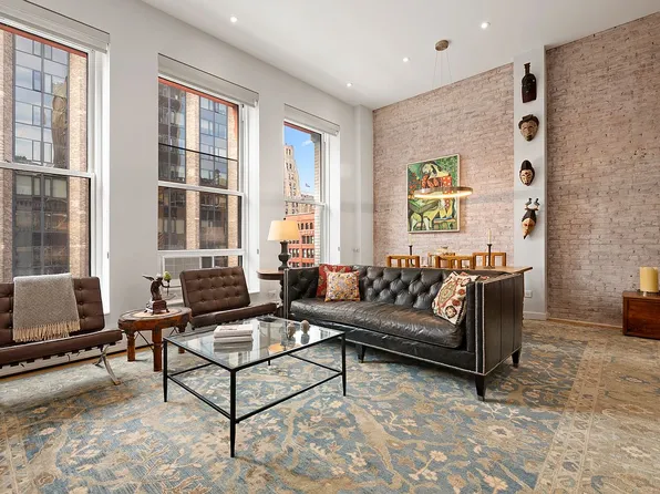 250 Mercer St APT C412, New York, NY 10012