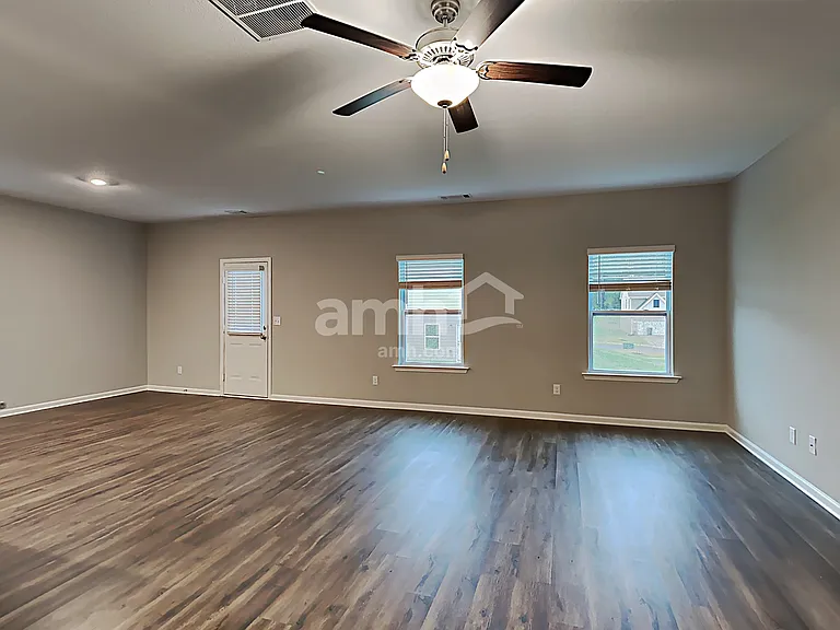 605 Gleaner Way — Photo 6