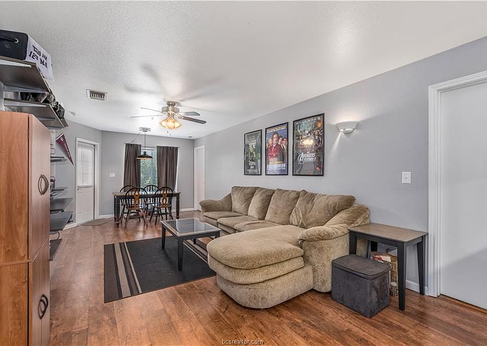 1st image of 525 Southwest Pkwy APT 202