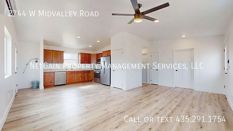 2 Bedroom Home — Photo 4