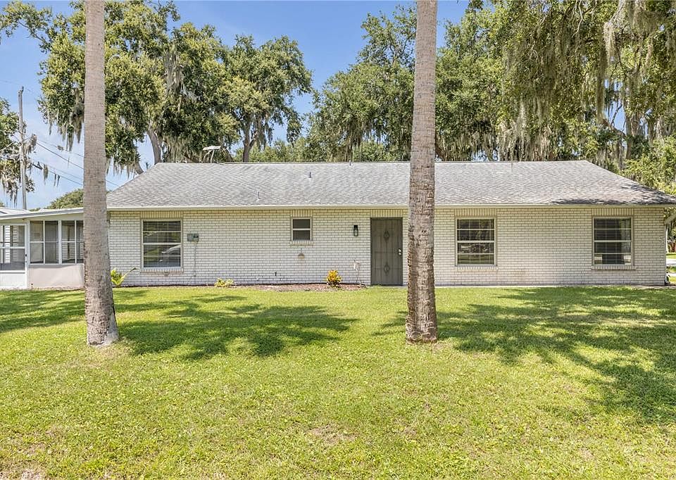 1st image of 1870 QUEEN PALM DRIVE