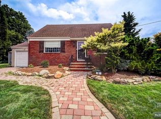 19 Harwick Rd, Dumont, NJ 07628