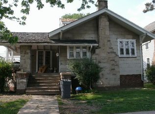 34 E Chalmers St, Champaign, IL 61820