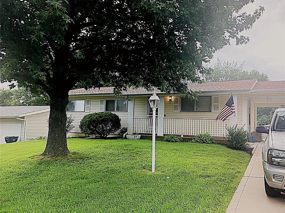 2nd image of 4139 Garvey Dr