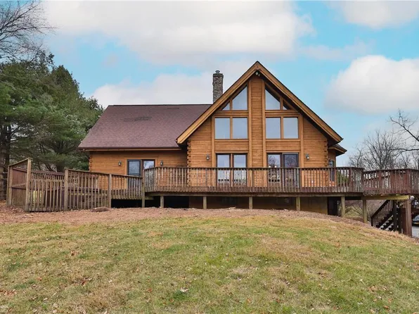 7187 Carls Hill Rd, Zionsville, PA 18092