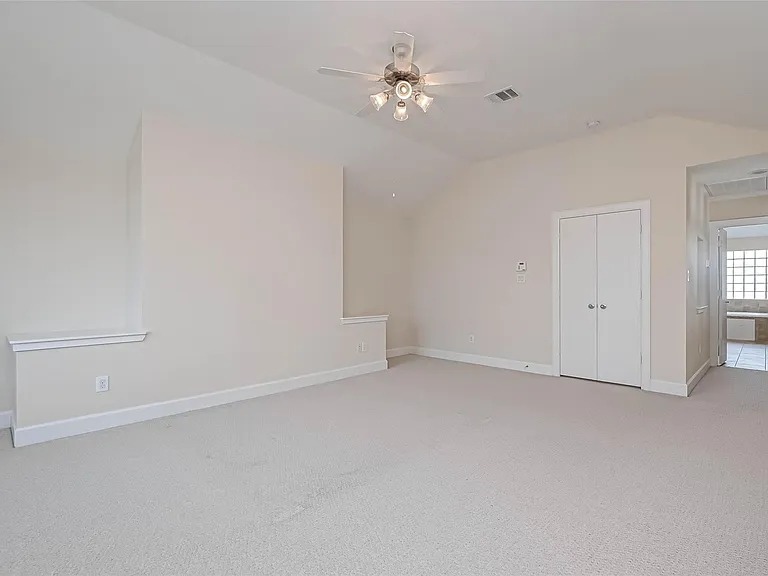 650 Westcross St #85 — Photo 20
