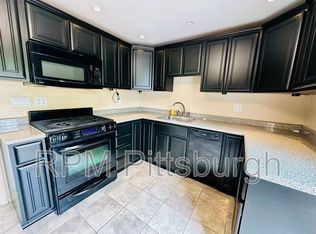 419 Woodland Rd, North Versailles, PA 15137