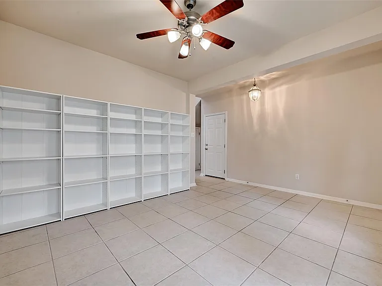 411 W Saint Elmo Rd #34 — Photo 15