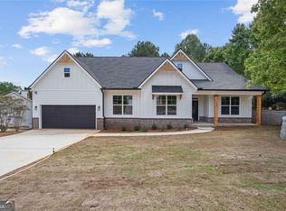 14 Mitchell Run, Hiram, GA 30141
