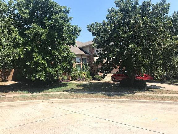 2nd image of 6403 Jersey Ln
