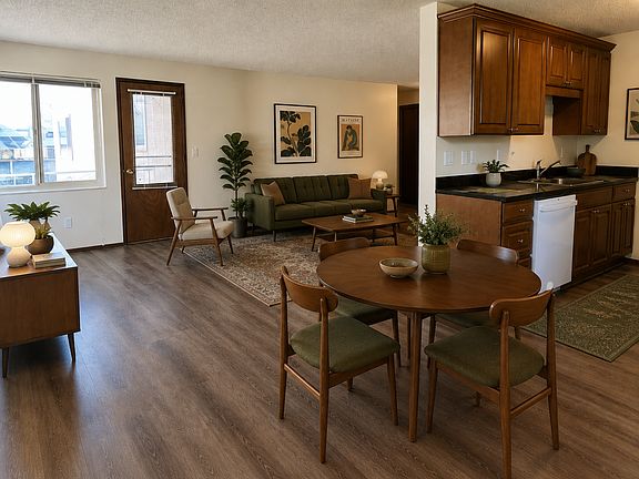 4th image of 4417 Evanston Ave N #106