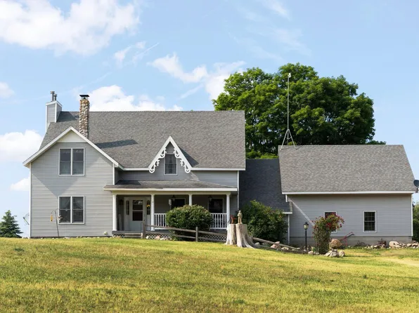 17352 Seven Mile Rd, Reed City, MI 49677