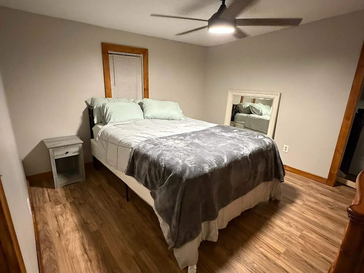 2 bed, 825 sqft, $1,200 — Photo 2
