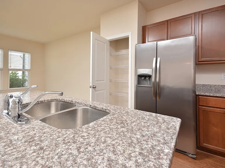 278 White Oak Ridge Dr — Photo 8