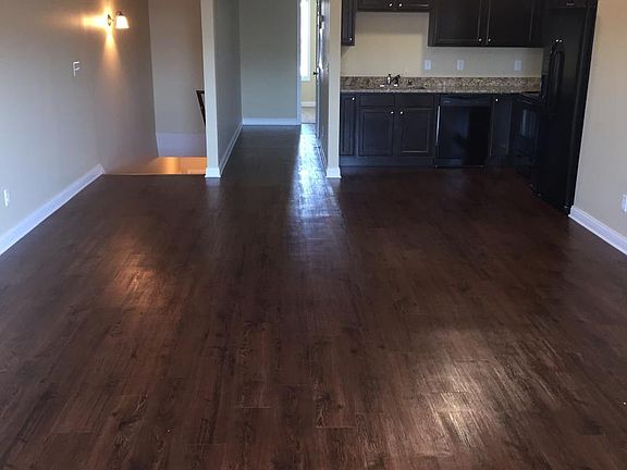 5th image of 105 Winery Ct APT 3