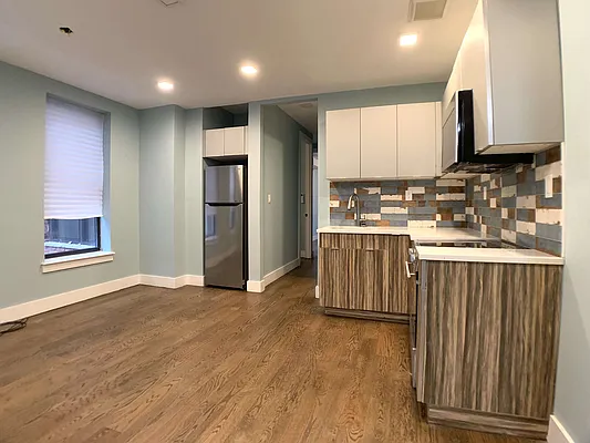 Rented by Nooklyn NYC LLC | media 17