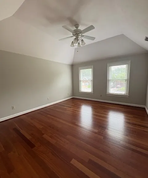 504 Aguila Dr — Photo 24