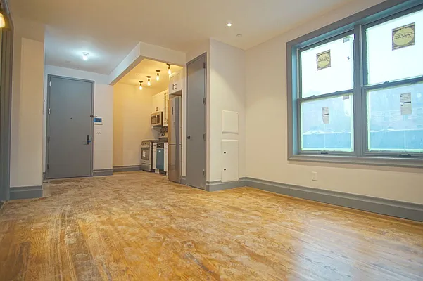 Rented by Lofts and Flats LLC | media 5