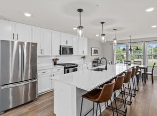 644 Village Dr, New Brighton, MN 55112