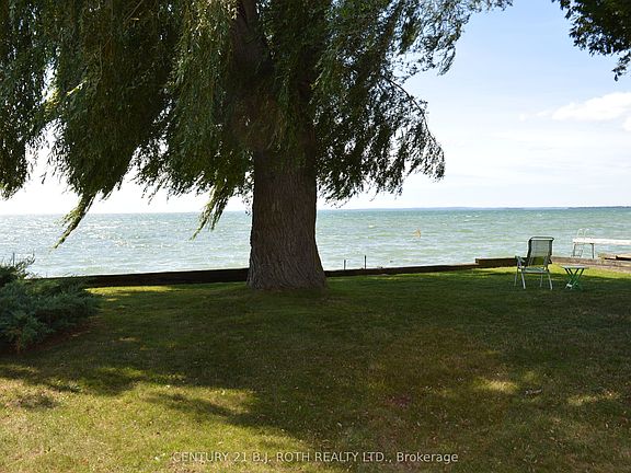 4th image of 2592 Lakeshore Dr