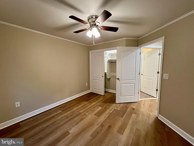 6924 Fairfax Dr #132 — Photo 8