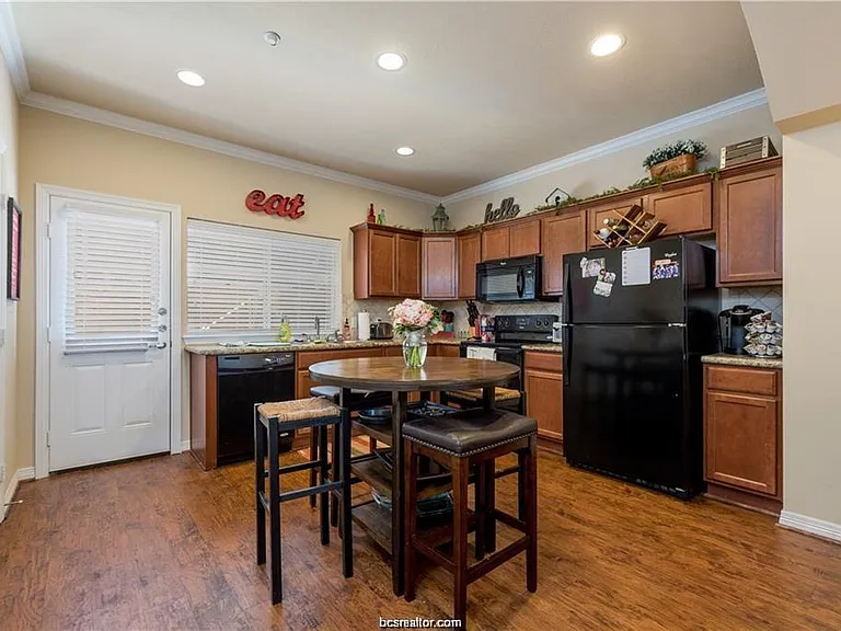 1198 Jones Butler Rd #406 — Photo 4