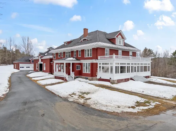 42 Fernald Street, Wilton, ME 04294