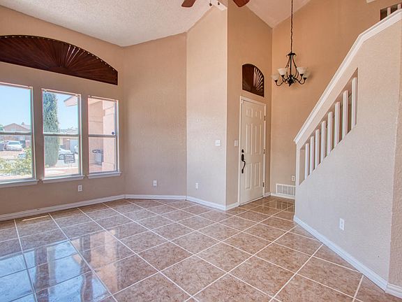 3rd image of 10739 Pearl Sands Dr