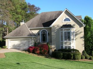 3280 Hampton Ridge Dr NE, Marietta, GA 30066