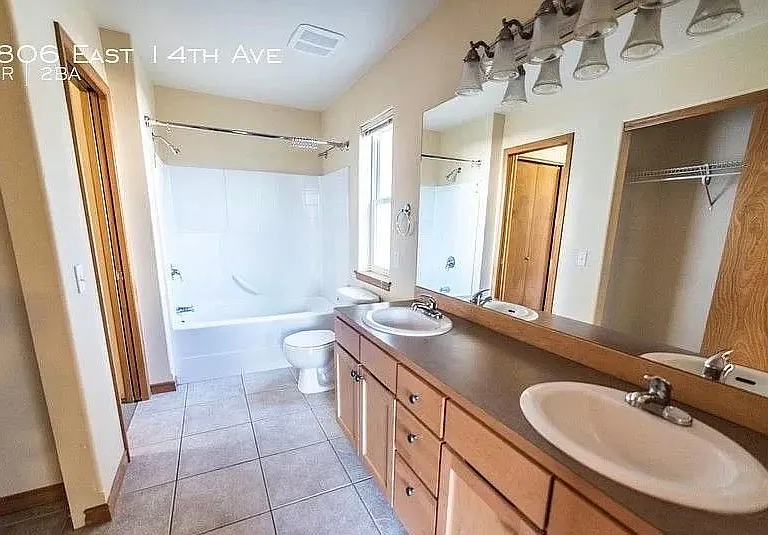 1806 E 14th Ave — Photo 12