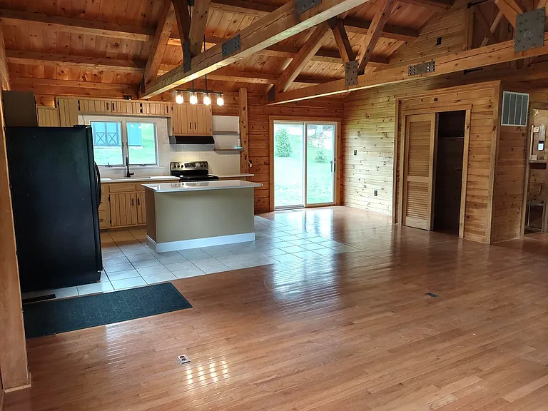 3922 Emrick Ln — Photo 14