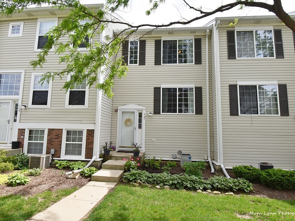 1st image of 407 E Victoria Cir #407