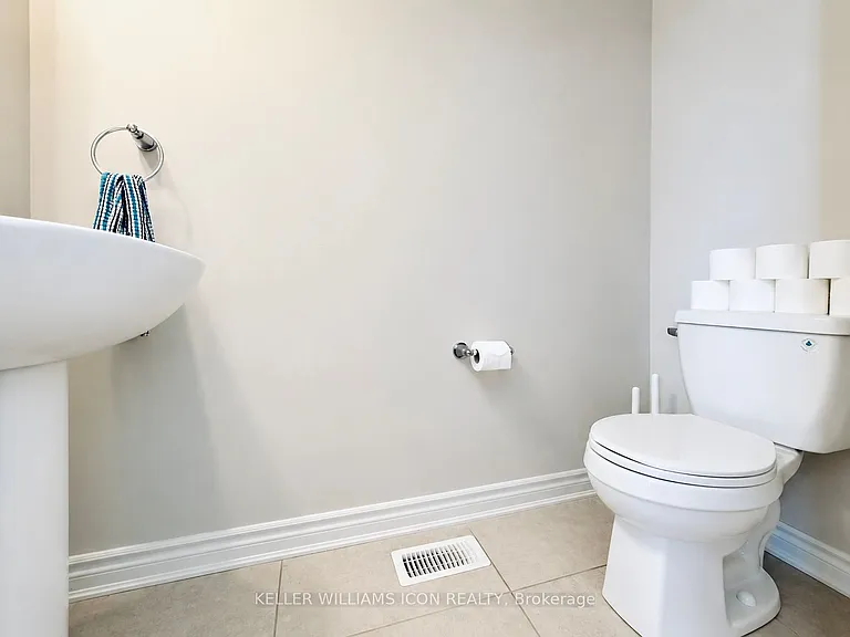 521 Rye Grass Way — Photo 4