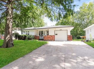 5401 NE 56th Pl, Kansas City, MO 64119