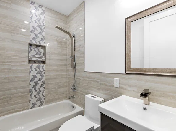 66 Poplar St Unit 2, Jersey City, NJ 07307
