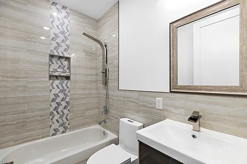 66 Poplar St #2 Photo 1