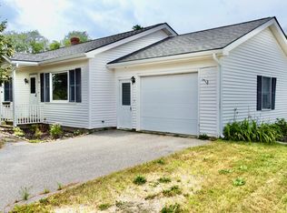 25 Jans Boulevard, Lewiston, ME 04240