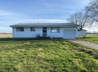 8562 E Park Street Rd, Du Quoin, IL 62832