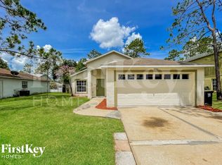 8006 Grand Pines Blvd, Lakeland, FL 33810