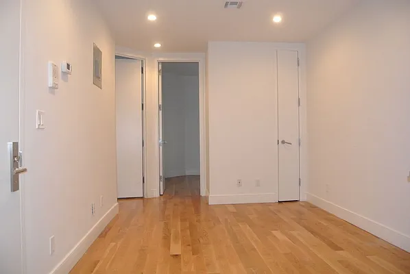 Rented by Halcyon Management Group LLC | media 6