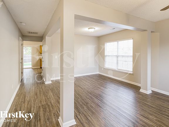 5th image of 5102 Torrey Ln