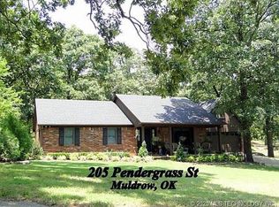 205 Pendergrass St, Muldrow, OK 74948