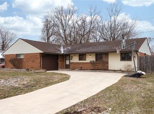5453 Coleraine Dr, Huber Heights, OH 45424