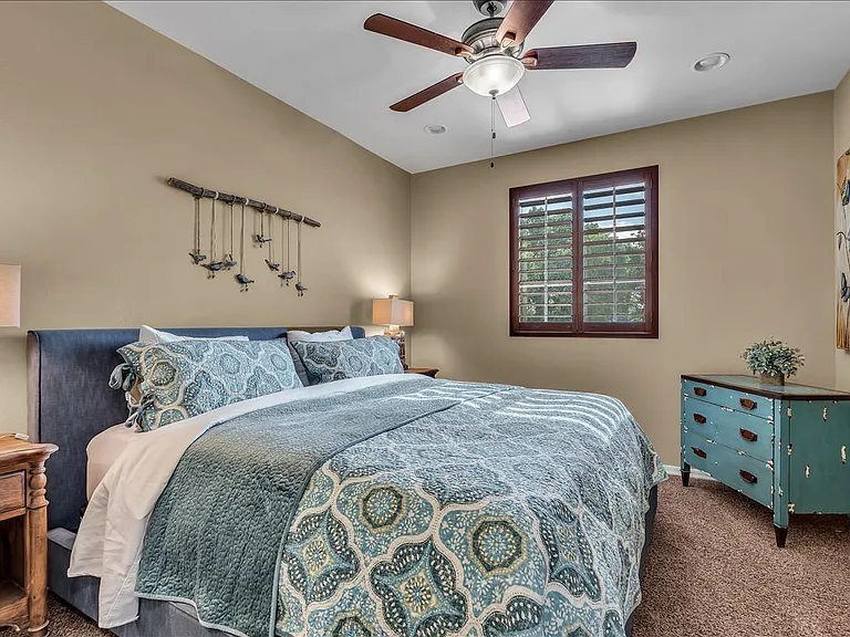 3355 E Indigo St — Photo 39