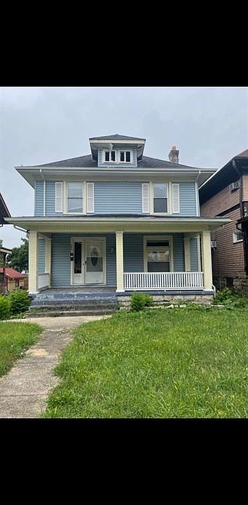 1st image of 952 Manhattan Ave