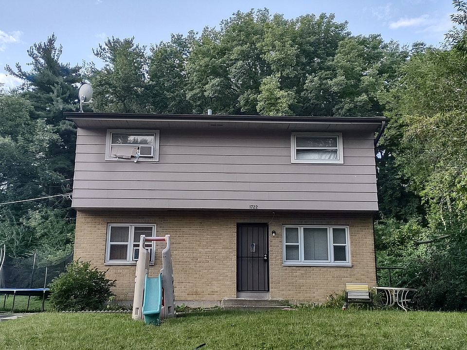 1st image of 1722 Iris Ave